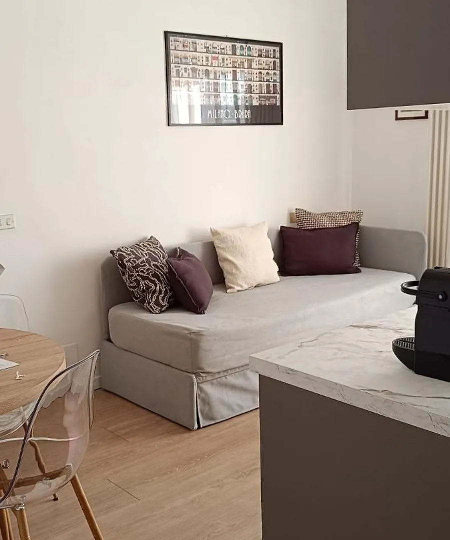 Luxury apartment - Umbria 35 Milan 0*,  Italy